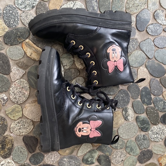 Minnie Mouse combat boots - Picture 4 of 9